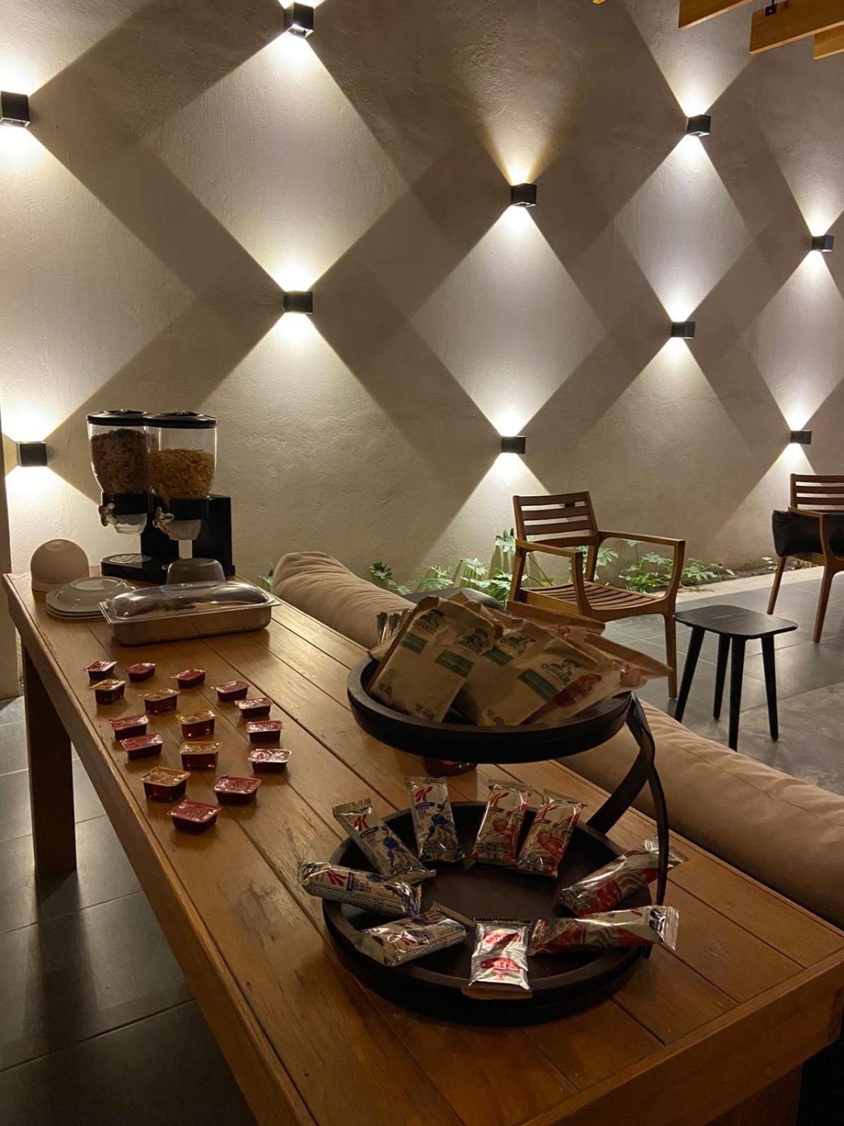 Hotel Aeropuerto Tuxtla Gutierrez Ernesto Garcia Чьяпа-де-Корсо Экстерьер фото
